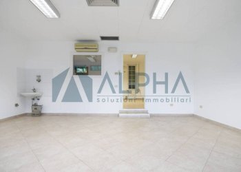 Interno non residenziale - Negozio via Sebenico, Bellaria-Igea Marina - foto 5