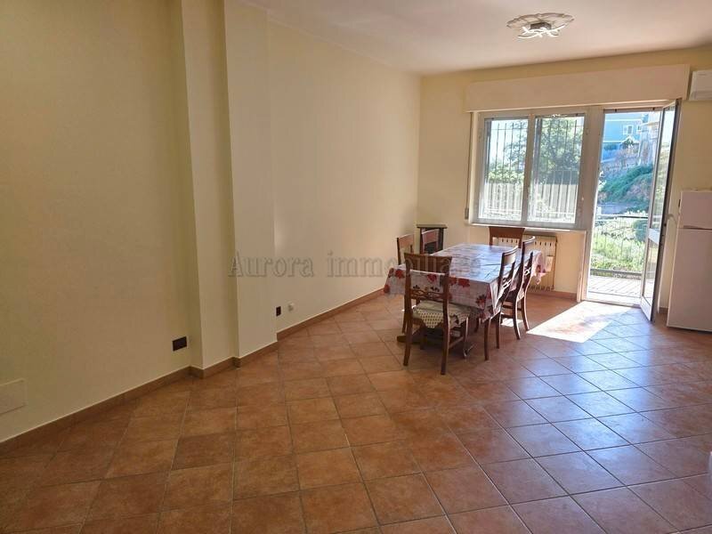 Trilocale Via Michelangelo, Borghetto Santo Spirito - foto 3