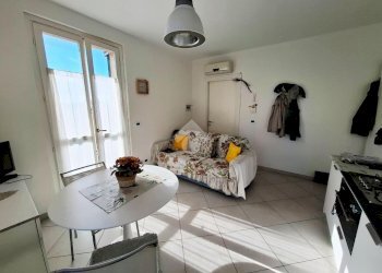 Bilocale Via Isola, Diano Marina - foto 5