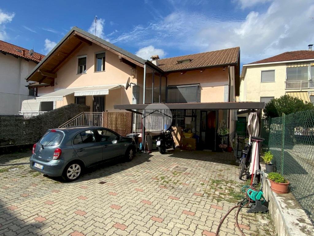 Portion of a house Via G. Parini, Settimo Torinese - photo 1