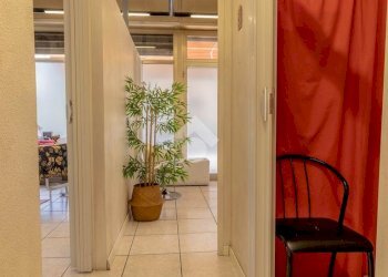 Shop Negozio P.zza della repubblica, Monte San Pietro - photo 3