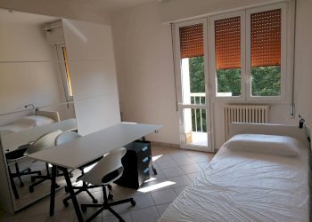 Trilocale Via del Lavoro, 14, Bologna (zona San Donato) - foto 1