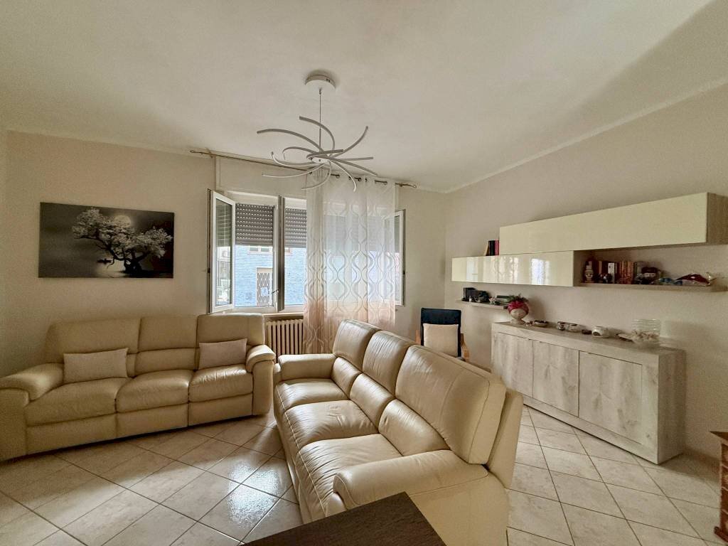 Four-room apartment Bra - photo 3