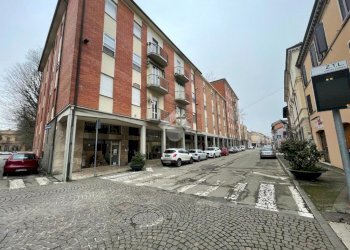 Box Corso Renato Emaldi, Fusignano - foto 1