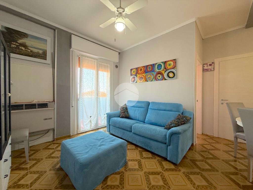 Four-room apartment Via della Repubblica, Misano Adriatico - photo 1