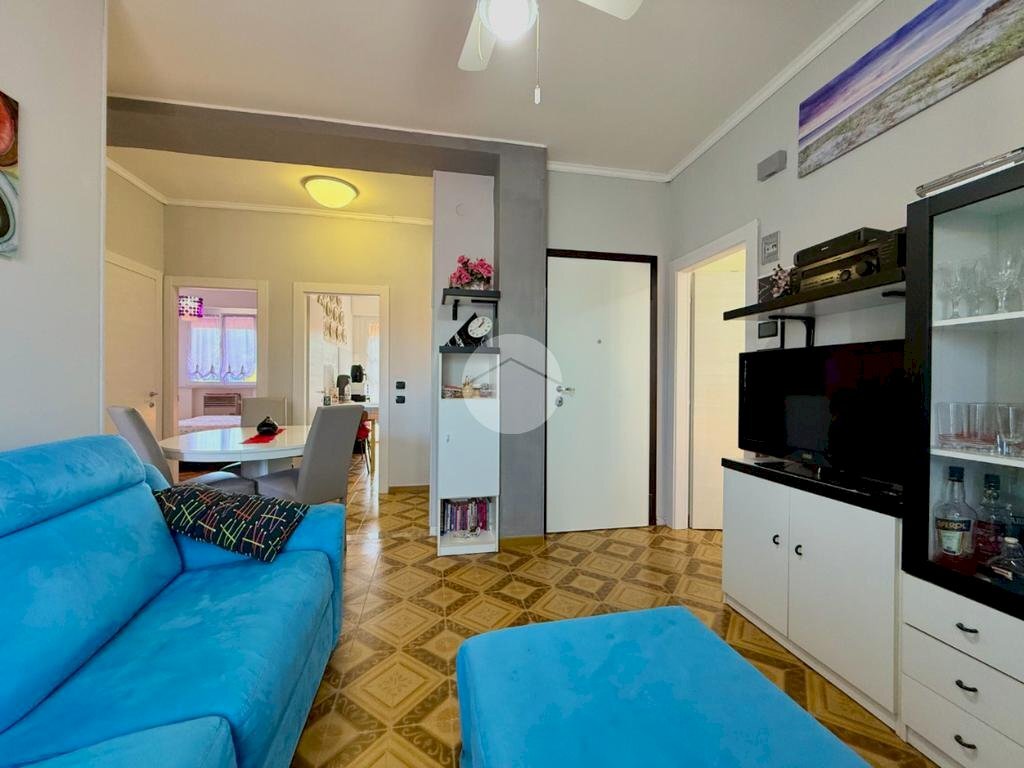 Four-room apartment Via della Repubblica, Misano Adriatico - photo 2