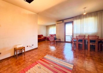 Three-room apartment Via Duccio di Buoninsegna, Assago - photo 1