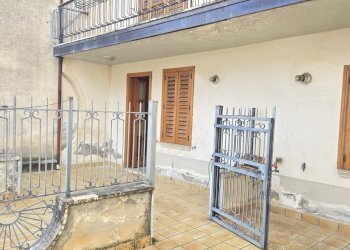 Foto 2 - Casa indipendente via Sorbo
 
105, Montella - foto 2