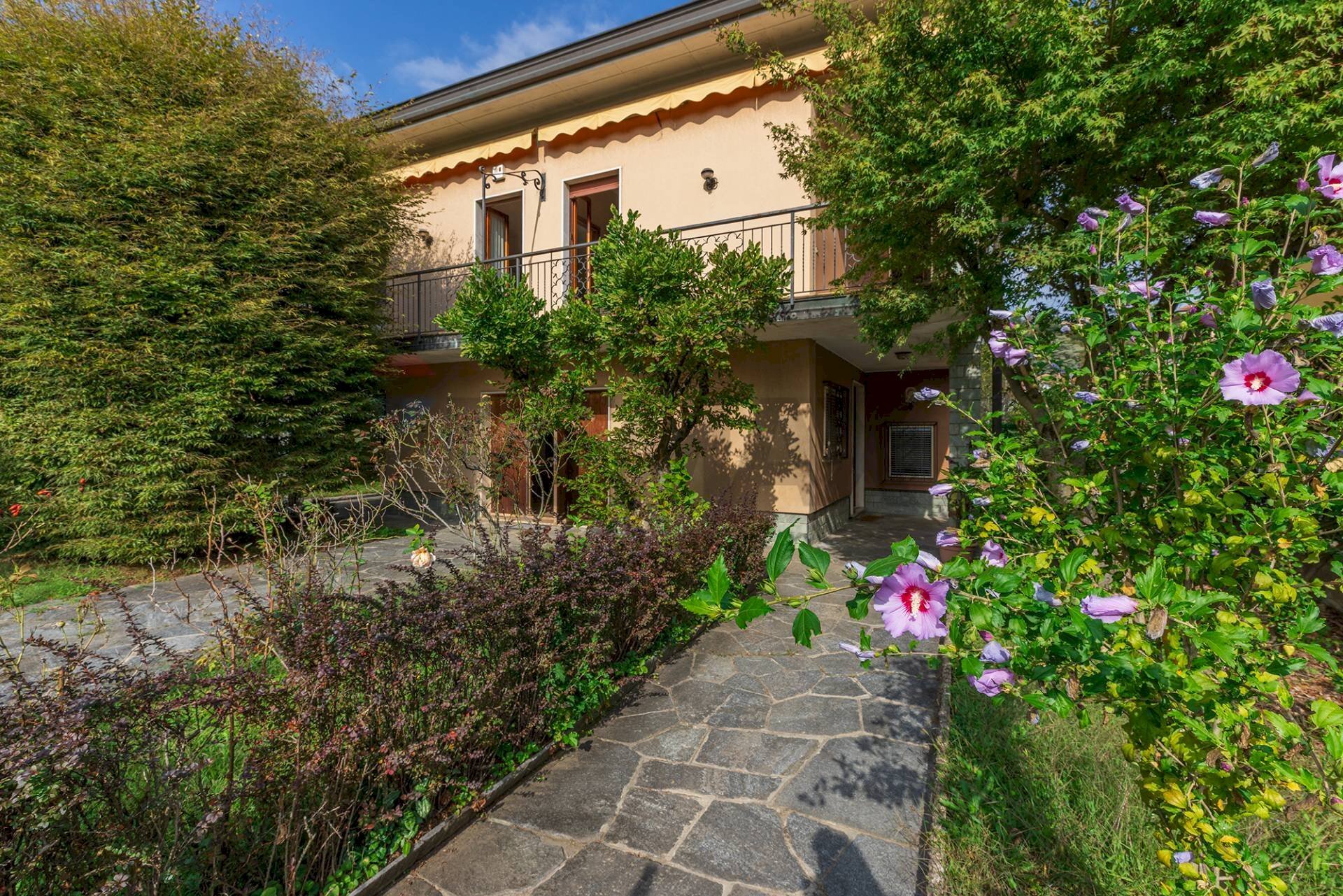 Casa all\'aperto - Villa VIA CROCI MARIA
 
52, Induno Olona - foto 2