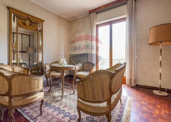 Camera/Sala da tè - Villa VIA CROCI MARIA
 
52, Induno Olona - foto 9