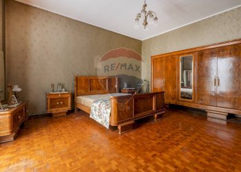 Camera - Villa VIA CROCI MARIA
 
52, Induno Olona - foto 21