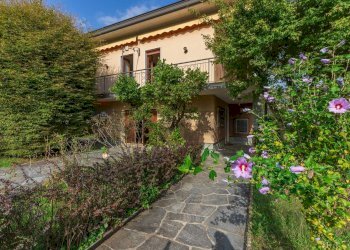 Casa all\'aperto - Villa VIA CROCI MARIA
 
52, Induno Olona - photo 2