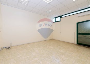 Stanza vuota - Ufficio VIA SALARIA
 
219, Monterotondo - foto 6