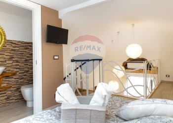 Soggiorno - Appartamento Via Ventimiglia
 
154, Catania - foto 56