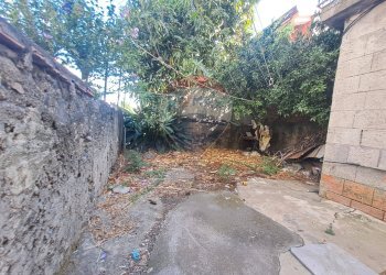 Giardino - Casa indipendente via Calvario
 
65, Fiumefreddo di Sicilia - foto 16