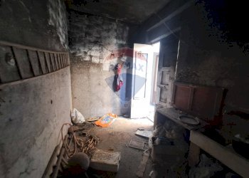 Stanza vuota - Casa indipendente via Calvario
 
65, Fiumefreddo di Sicilia - foto 19