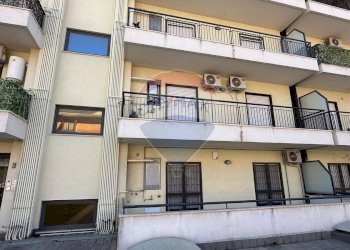 Edificio all\'aperto - Appartamento VIA XXXI MAGGIO
 
104, Catania - foto 3