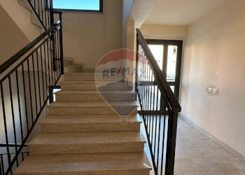 Scale - Appartamento VIA XXXI MAGGIO
 
104, Catania - foto 20