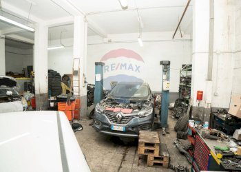 Parcheggio - Warehouse viale mario rapisardi
260, Catania - photo 9