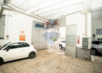 Parcheggio - Warehouse viale mario rapisardi
260, Catania - photo 13