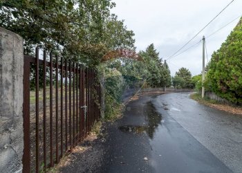 Vista dell\'acqua - Agricultural land Via Bellinghieri Montelaguardia
SN, Randazzo - photo 3