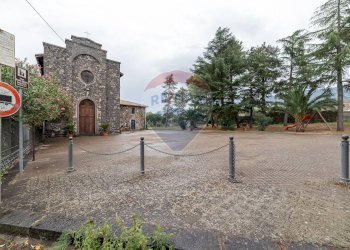 Edificio all\'aperto - Agricultural land Via Bellinghieri Montelaguardia
SN, Randazzo - photo 30