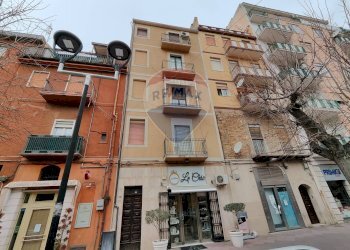 Edificio all\'aperto - Appartamento Via Generale Ciancio
 
10, Piazza Armerina - foto 1