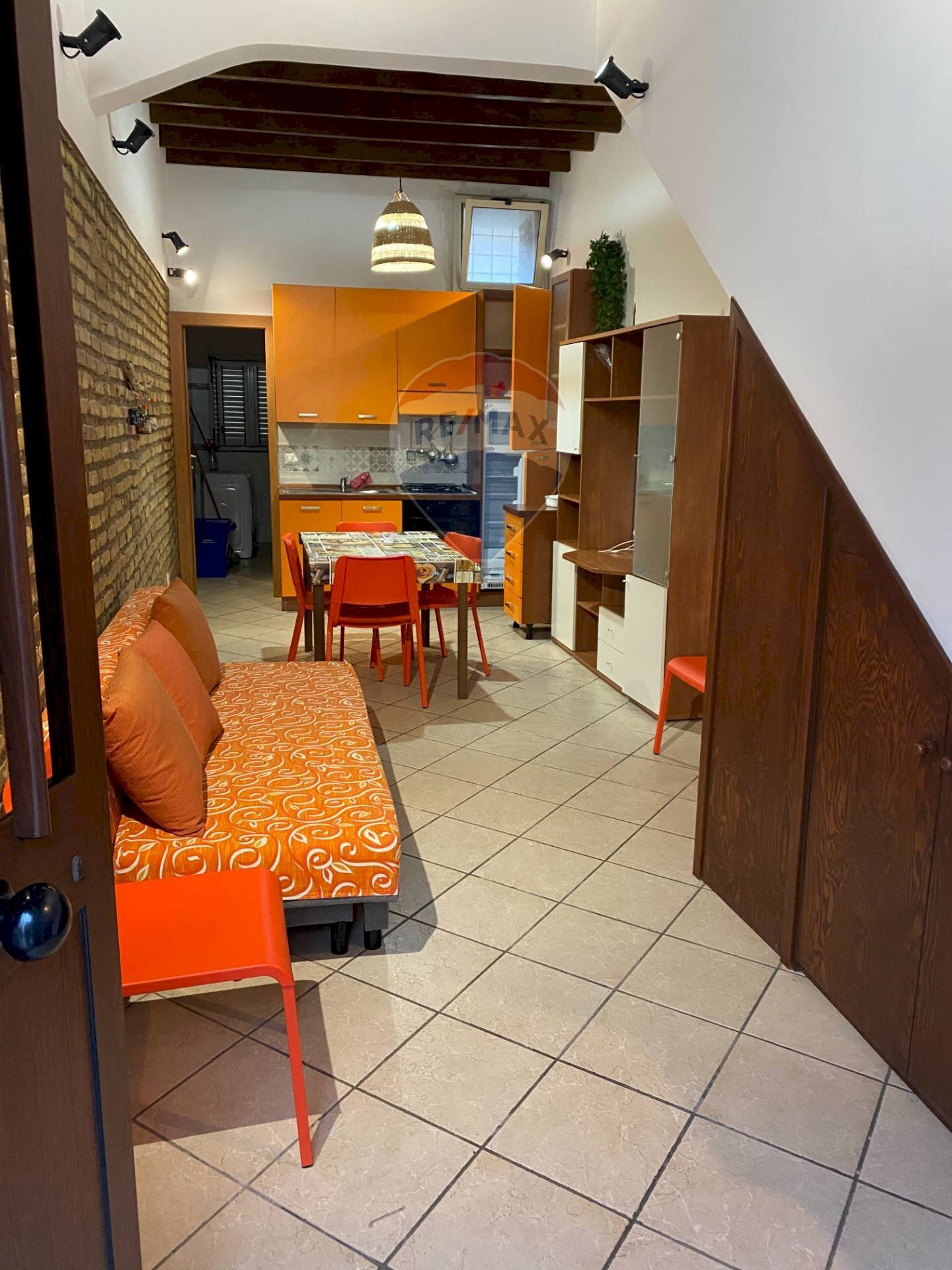 Sala da pranzo - Casa indipendente via Cristofolo colombo
5, Sant'Alessio Siculo - foto 2