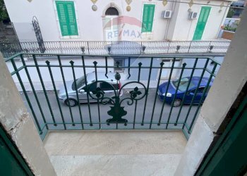 Balcone - Casa indipendente via Cristofolo colombo
 
5, Sant'Alessio Siculo - foto 10