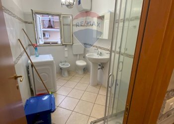 Bagno - Casa indipendente via Cristofolo colombo
 
5, Sant'Alessio Siculo - foto 18