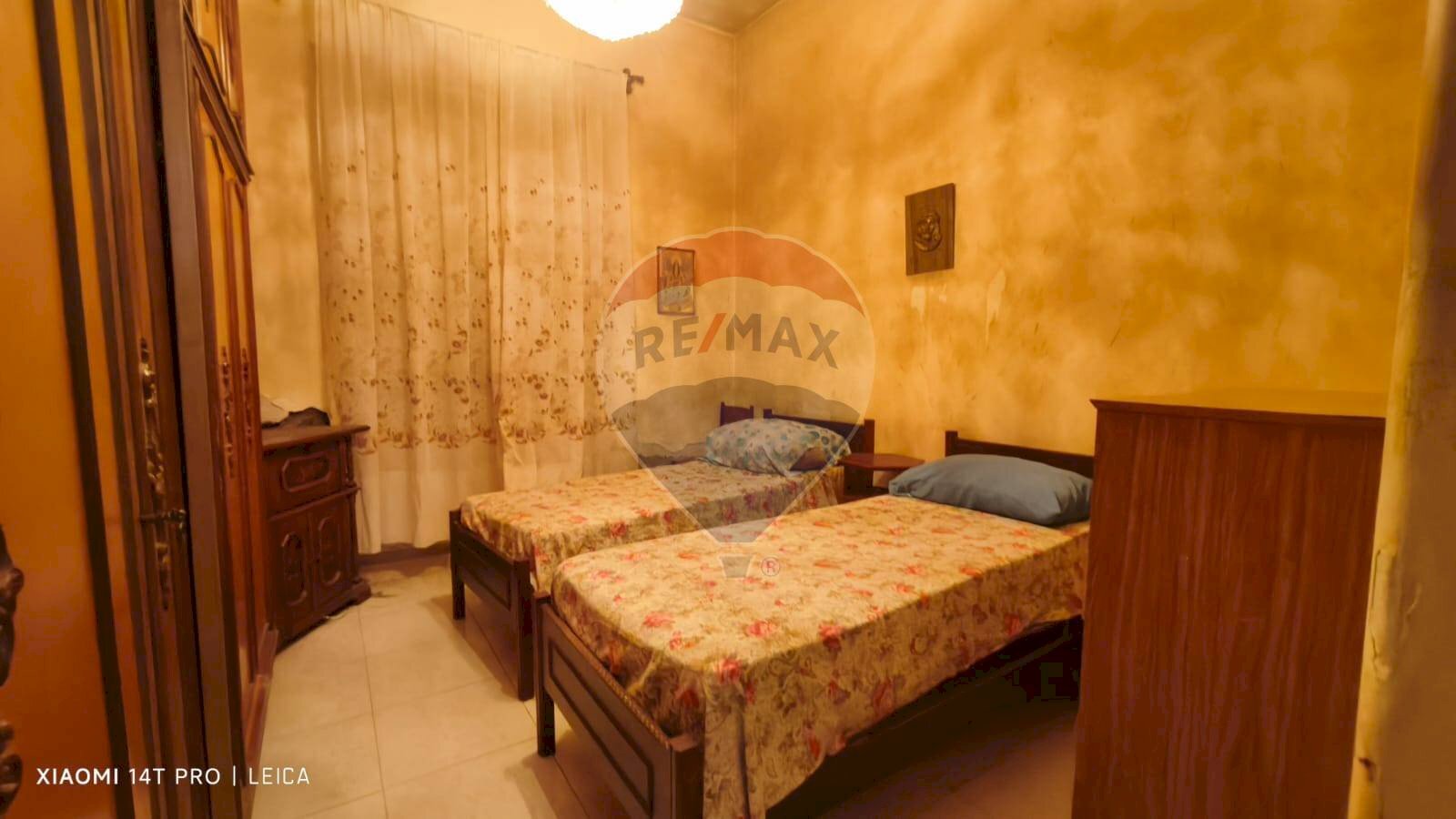 Camera / camera da letto - Quadrilocale VIA FRANCESCO CONFALONIERI
13, Catania - foto 3