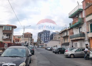Edificio all\'aperto - Quadrilocale VIA FRANCESCO CONFALONIERI
 
13, Catania - foto 13