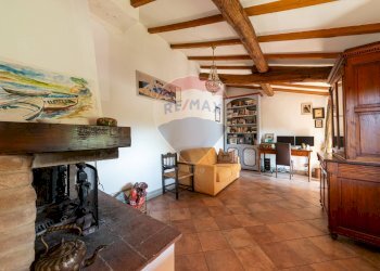 Soggiorno - Casa semi indipendente Località Olmo
 
116, Reggello - foto 3