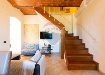 Scale - Casa semi indipendente Località Olmo
 
116, Reggello - foto 15