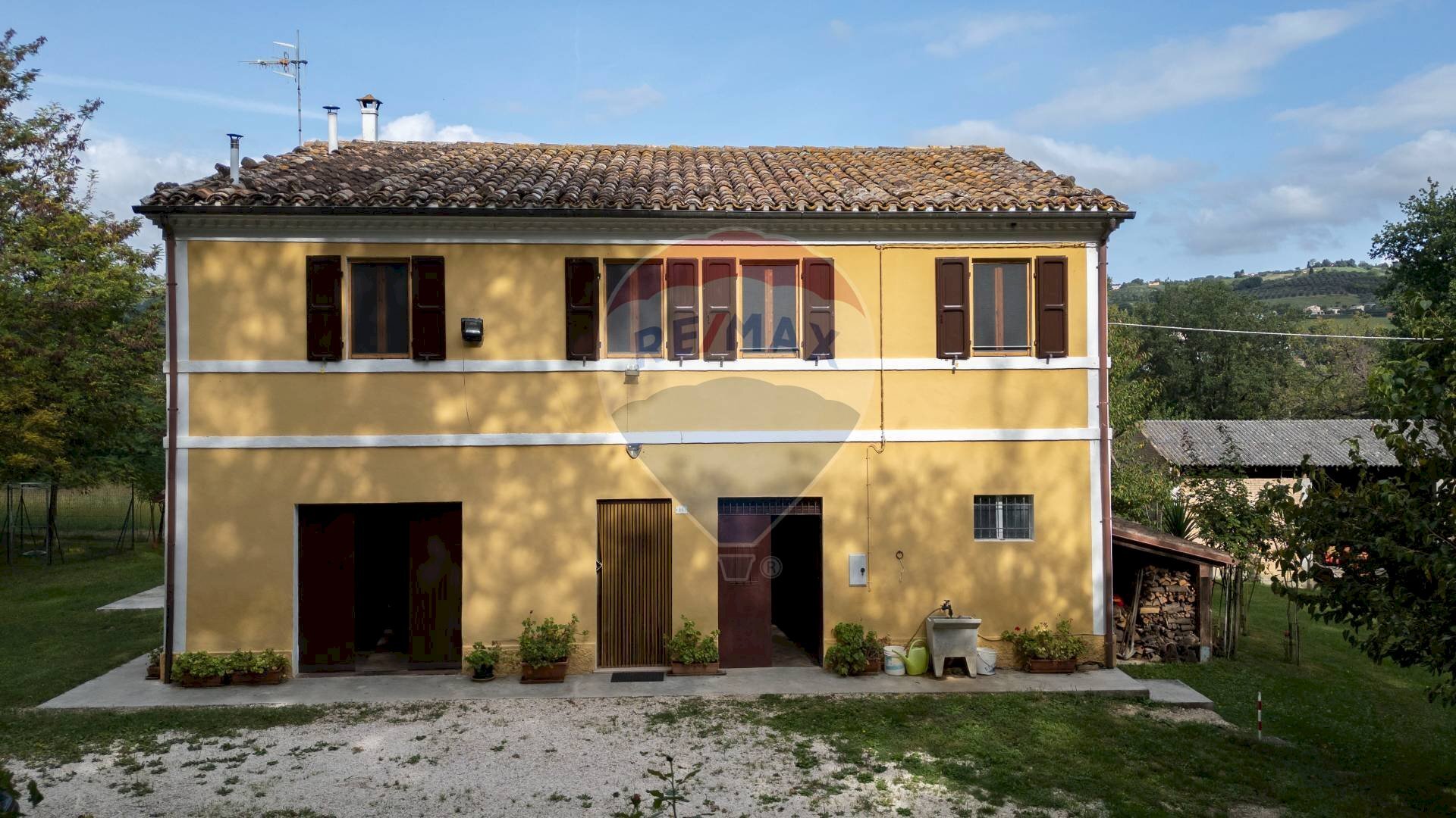 Casa all\'aperto - Casa indipendente Via Tufi
 
14, Maiolati Spontini - foto 2