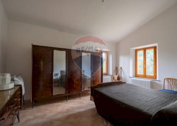 Camera / camera da letto - Casa indipendente Via Tufi
 
14, Maiolati Spontini - foto 13