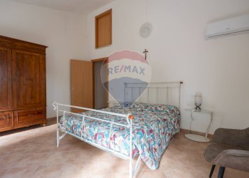 Camera / camera da letto - Casa indipendente Via Tufi
 
14, Maiolati Spontini - foto 18