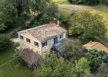 Casa all\'aperto - Casa indipendente Via Tufi
 
14, Maiolati Spontini - foto 24