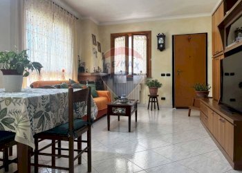 Sala da pranzo - Casa semi indipendente Viale Piave
 
70A, Ardea - foto 4