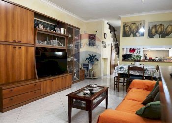 Sala da pranzo - Casa semi indipendente Viale Piave
 
70A, Ardea - foto 5