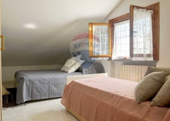 Camera / camera da letto - Casa semi indipendente Viale Piave
 
70A, Ardea - foto 18