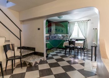 Sala da pranzo - Casa indipendente via  Nuova
 
25, Malvagna - foto 11