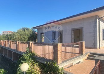 Casa all\'aperto - Villa via umberto
snc, San Pietro Clarenza - photo 17