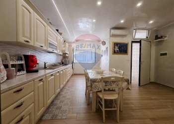 Cucina - Bilocale Via Enrico Toti
 
42, Manfredonia - foto 3