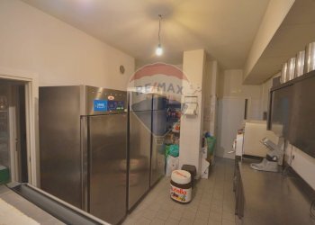 Cucina - Bar Tavola Calda - Fredda Piazza della Vittoria
 
28, Cairo Montenotte - foto 30