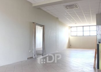 Foto 3 - Locale Commerciale Viale Giovanni XXIII
snc, Palombara Sabina - foto 3