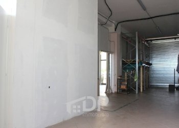 Foto 8 - Locale Commerciale Viale Giovanni XXIII
snc, Palombara Sabina - foto 8