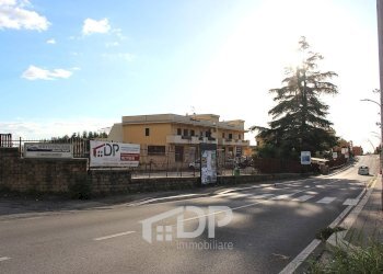 Foto 28 - Locale Commerciale Viale Giovanni XXIII
snc, Palombara Sabina - foto 28