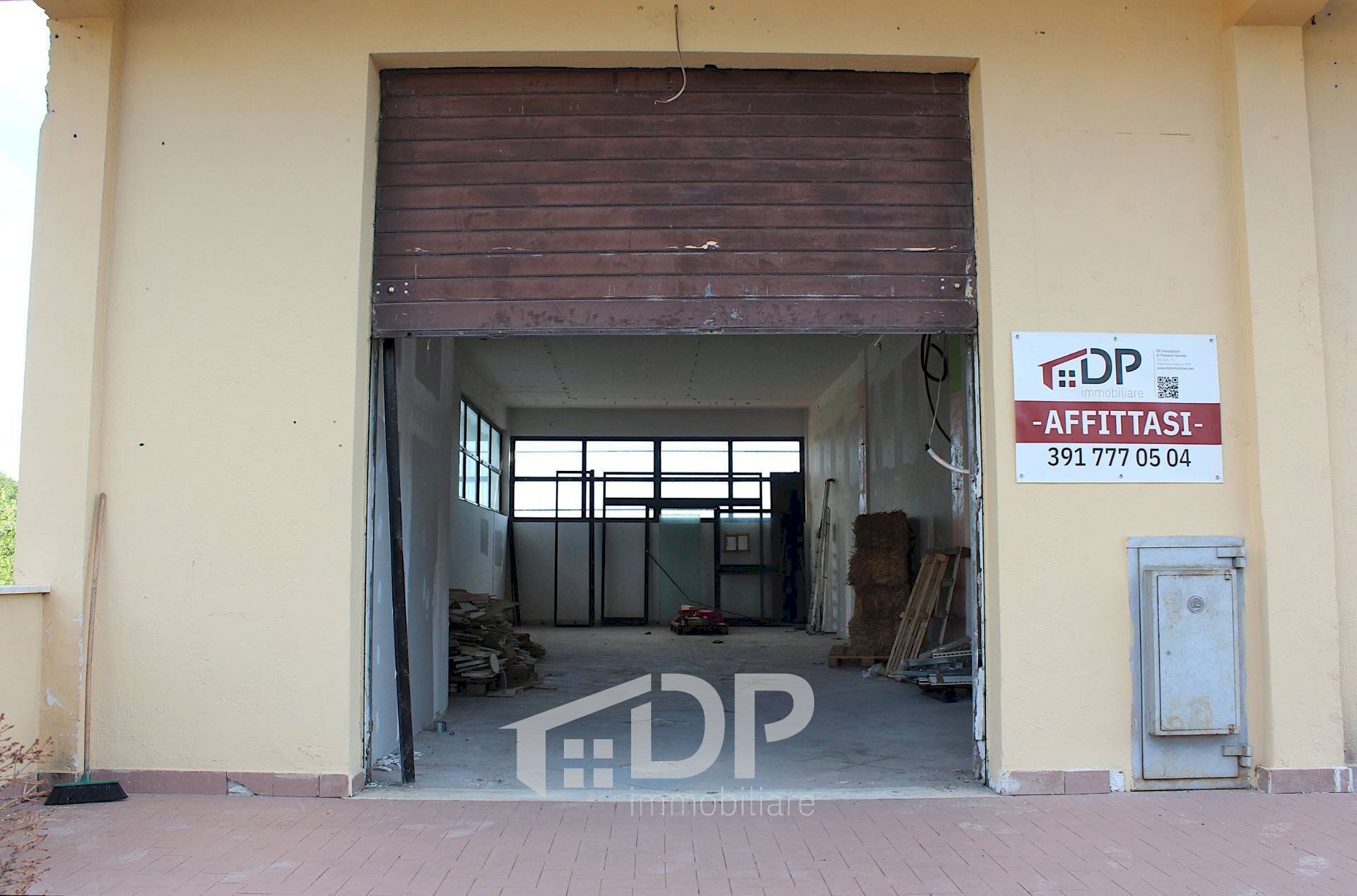 Foto 3 - Locale Commerciale Viale Giovanni XXIII
 
snc, Palombara Sabina - foto 3