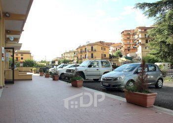 Foto 12 - Locale Commerciale Viale Giovanni XXIII
snc, Palombara Sabina - foto 12